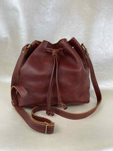 Load image into Gallery viewer, Portland Leather Goods Large Bucket Bag - Nutmeg Color