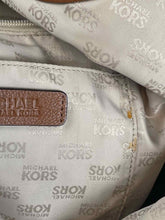 Load image into Gallery viewer, MICHAEL KORS Purse