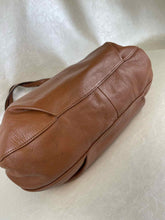 Load image into Gallery viewer, MICHAEL KORS Purse