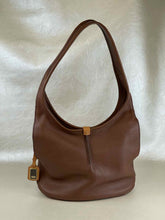 Load image into Gallery viewer, UGG Purse