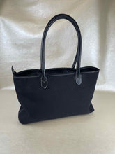 Load image into Gallery viewer, Purse
