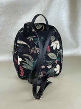 Load image into Gallery viewer, KATE SPADE BackPack
