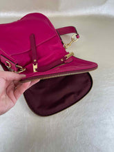 Load image into Gallery viewer, MARC JACOBS Purse
