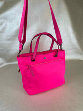 Load image into Gallery viewer, KATE SPADE Purse
