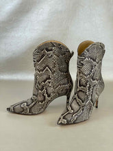 Load image into Gallery viewer, Alexandre Birman Esther Boots Exotic Python Boots
