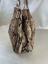 Load image into Gallery viewer, COACH Purse
