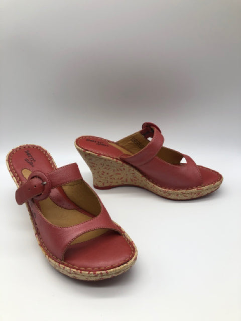 Shoe Size 8 Brick Red Wedges