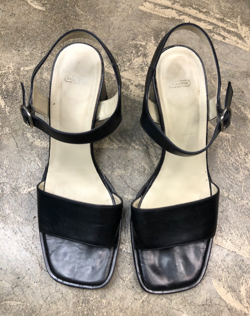 Shoe Size 7.5 Black/White Heel